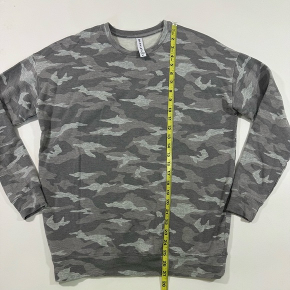 Athleta Studio To Street Pullover Sweatshirt Grey Camo Lux - Picture 6 of 7